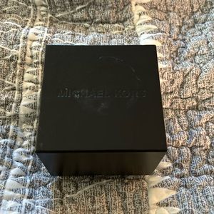 Michael Kors watch box w instruction booklet